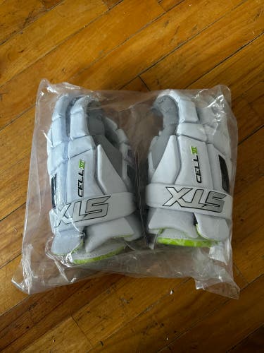 STX Cell vi Lacrosse Gloves (New)
