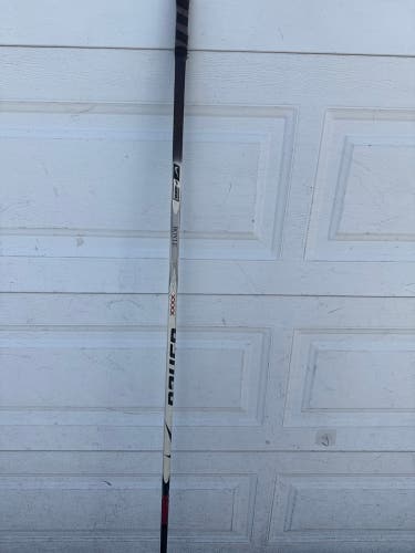 Senior Bauer Vapor Pro Stock Left Hand Hockey Stick Mid Pattern 112 Flex Pro Stock (Used)