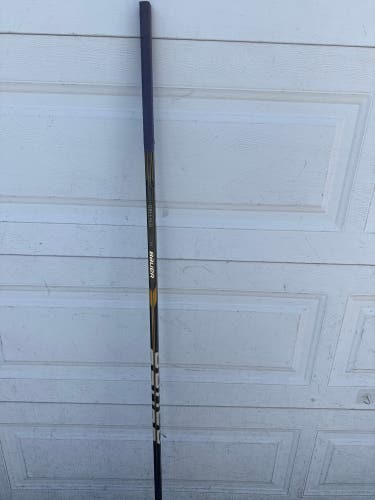 Senior Bauer TotalOne NXG Right Handed Hockey Stick P88 Greater Than 115 Flex Pro Stock (Used)