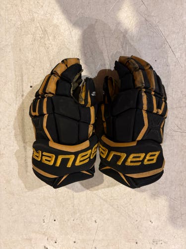 Bauer Supreme TotalOne MX3 Gloves 14" Pro Stock (Used)