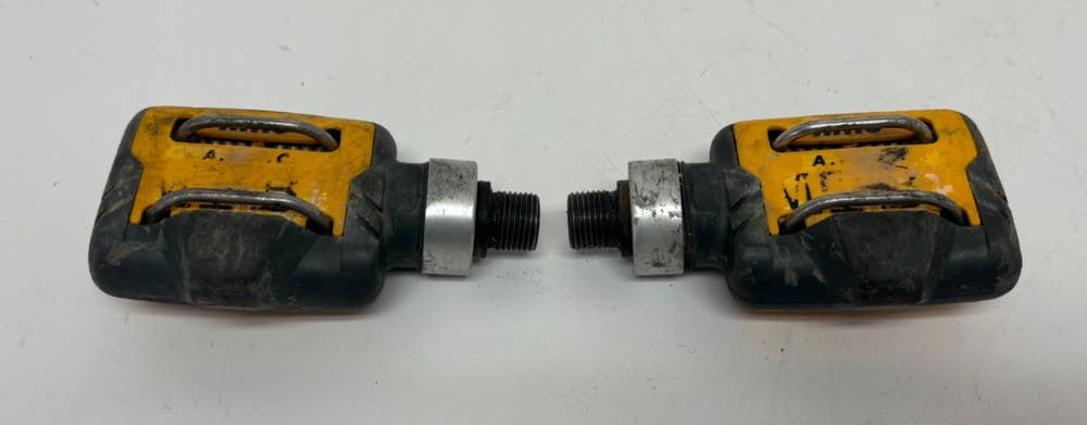 Vintage TIME ATAC MTB Clipless Mountain Bike Cycling Pedals 9/16" Axle GREAT