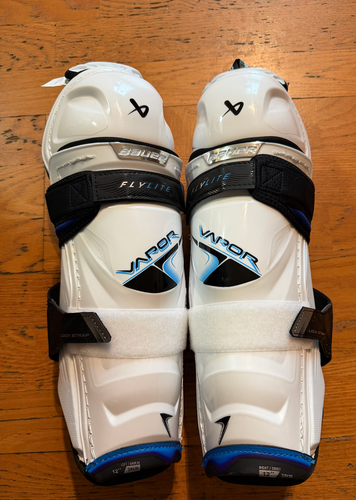 Junior Bauer Vapor Flylite 12" Shin Pads (New)
