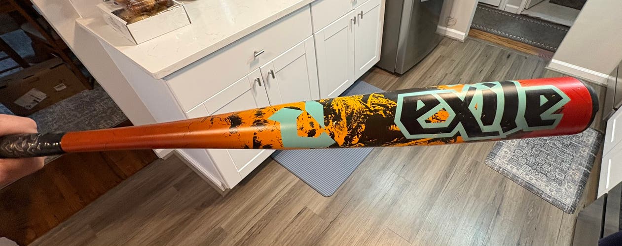 2026 DeMarini Exile" Rogue (-3) BBCOR
Baseball Bat “USED “LIMITED EDITION