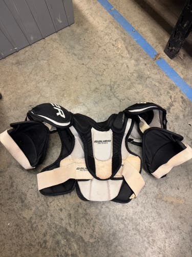 Large Senior Bauer Shoulder Pads (Used)
