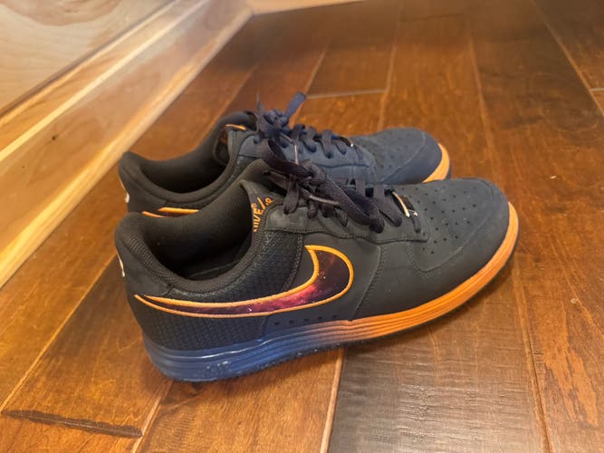 Unisex Size M 11.0 (W 12.0) Adult Nike Air Force 1 Low Shoes (Used)