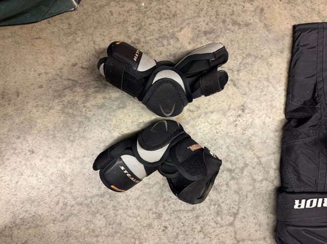 Senior Large Easton Elbow Pads (Used)