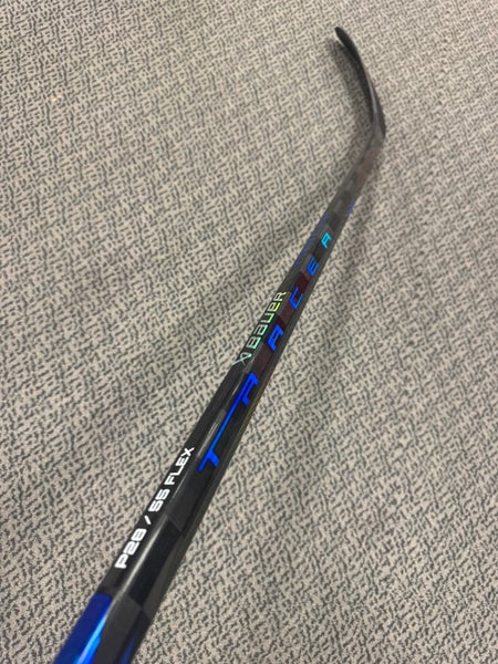Intermediate Blue Bauer Nexus Tracer Right Handed Hockey Stick P28 55 Flex (New)