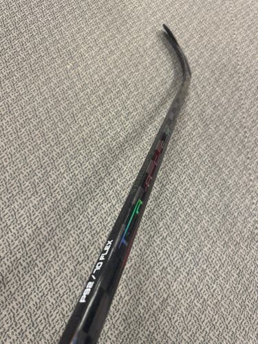 Senior Bauer Black Nexus Tracer Right Handed Hockey Stick P92 70 Flex (New)