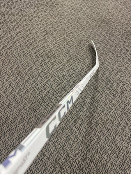 Youth CCM XF Ghost Right Handed Hockey Stick P29 Less Than 30 Flex (New)