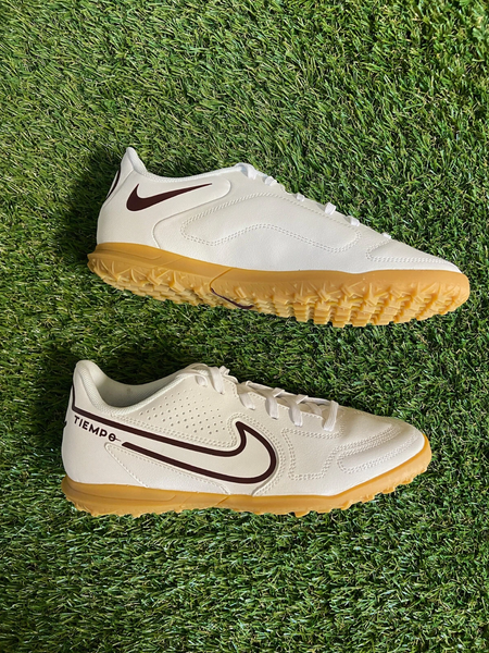 Nike Tiempo Legend 9 Club TF Turf Soccer Shoes Sail Beetroot  display picture 1