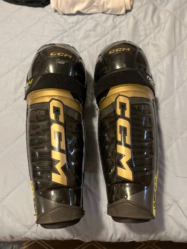 Senior CCM Tacks AS-V Pro 15" Shin Pads (New)