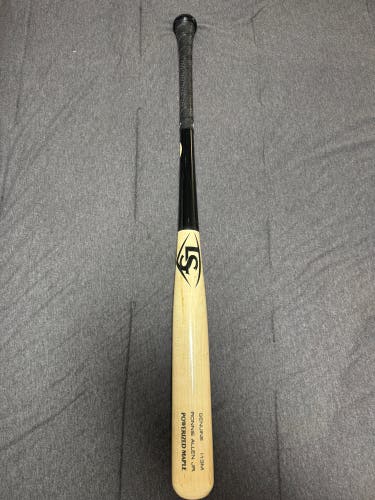 Pro Issue Louisville Slugger i13 34”