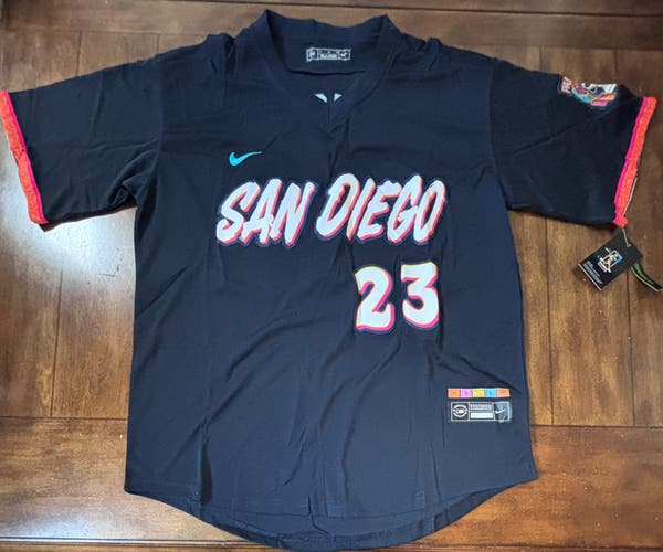 San Diego Padres Fernando Tatís Jr. Adult XL City Connect Jersey NWT