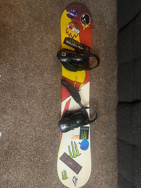 burton cruzer 151 snowboard Burton Cruzer Snowboard All Mountain With Bindings Directional Twin 151 cm  (Used)