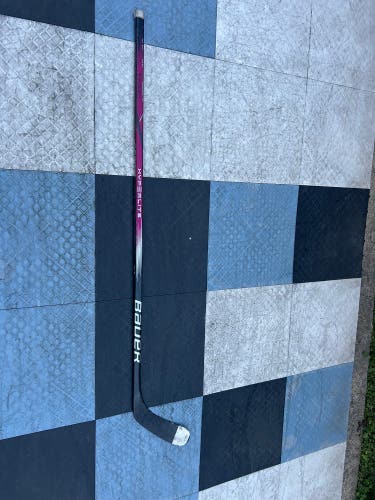 Senior Bauer Vapor Hyperlite 2 Left Hand Hockey Stick P92 70 Flex Pro Stock (Used)