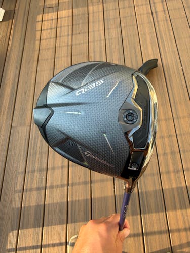 Men's 2025 TaylorMade Qi35 Right Handed Driver Stiff Flex 9 Loft Graphite Shaft 45" (Used)