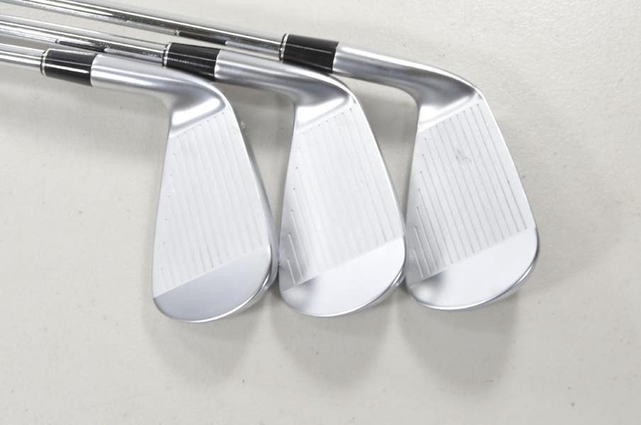 Srixon ZXiR 6-PW,AW Iron Set Regular Flex Right KBS Tour Lite