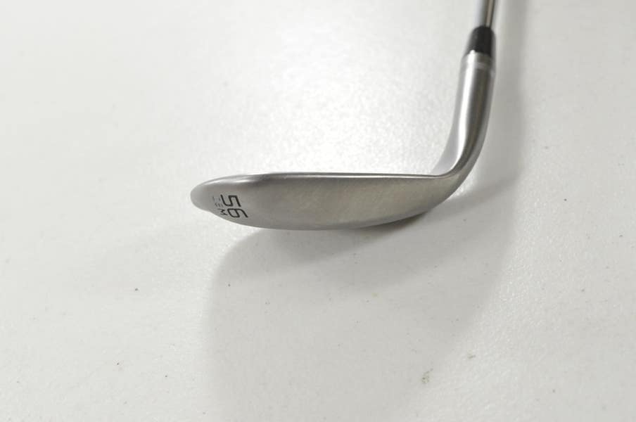 Titleist Vokey SM10 Nickel 56*-08M Wedge Right BV Wedge Flex Steel