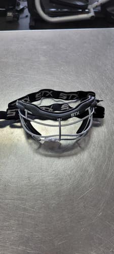 Used STX FOCUS S Lacrosse Facial Protect Black Senior 11497-S000157839