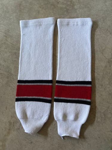 White Intermediate Medium Athletic Knit HS2100 Socks Pro Stock (New)