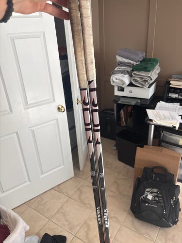 Senior Bauer Vapor Team Right Handed Hockey Stick P28 95 Flex (Used)