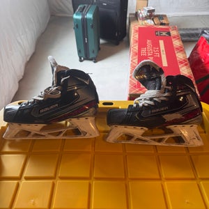 Bauer Vapor 2X Pro Hockey Goalie Skates Regular Width 9 (Used)