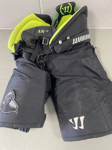 Men's Senior Medium Warrior Alpha lx 20 Hockey Pants Pro Stock (Used)