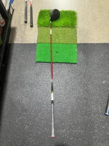 Used Taylormade R5XL 460CC Mens Driver RH 9.5 Degree 11605-S000219157