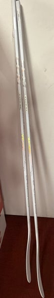 *PROSHOP SALE* Brand new Senior CCM XF Ghost Right Hand Hockey Stick P29+1/4 75 Flex