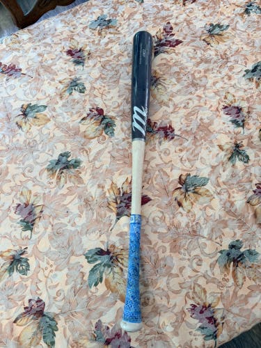 2025 Marucci AM22 Maple Bat (-3) 32 oz 32" (Barely Used)