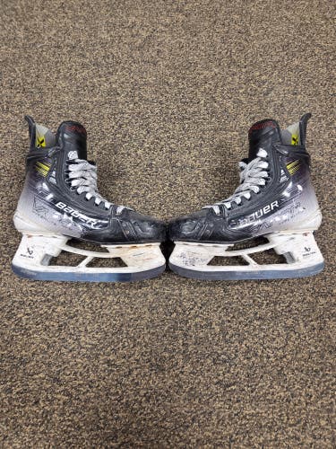 Bauer Vapor Hyperlite 2 Skates Size 5.5 Fit 1 (Used)