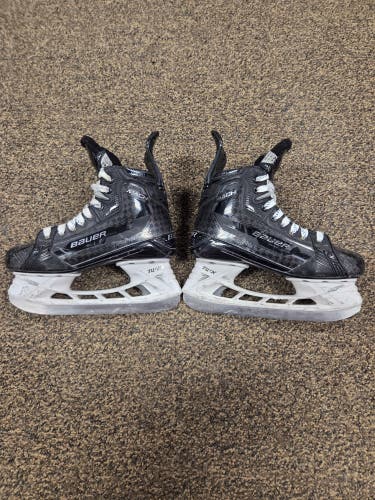 Bauer Supreme Mach Skates Size 4.5 Fit 1 (Used)