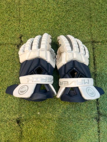 Georgetown Large Maverik Max Lacrosse Gloves (Used)