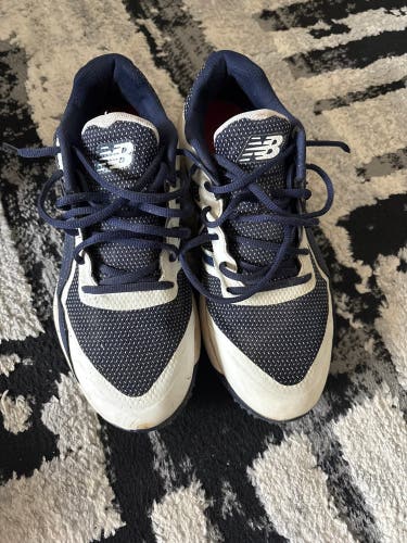 Blue Men's Size M 10.0 (W 11.0) Adult New Balance 4040 Low Top Turf Cleats (Used)