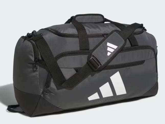 Size OS - Defender 5 Medium Duffel Bag jj7616