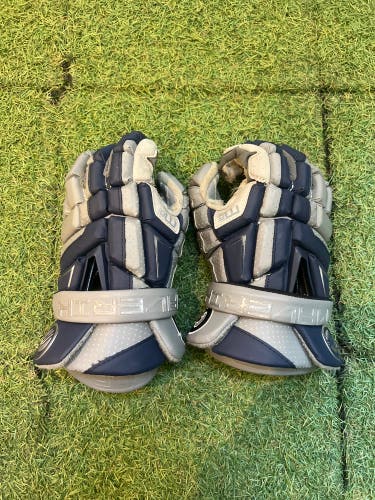 Georgetown Large Maverik M5 Lacrosse Gloves (Used)