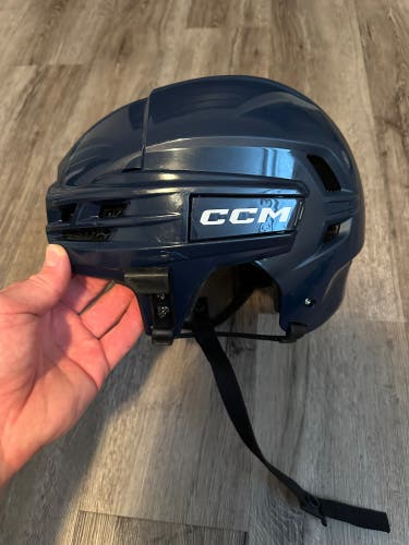 Large CCM Tacks 710 Helmet Pro Stock (Used)