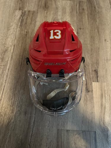 Medium Bauer Re-Akt 150 Helmet (Used)