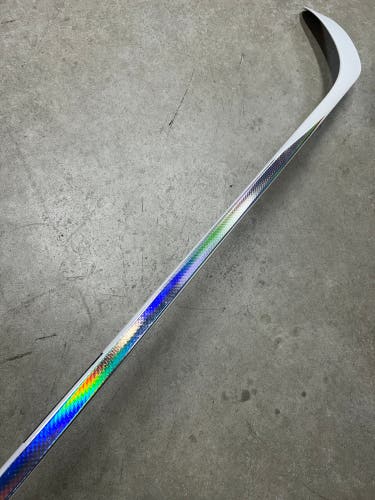 65 Flex P28 BLCKSTCK PRO 1 White Twitch, Trigger 10 Pro Similar Kick Intermediate Right Hand