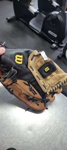 Used Wilson 13 BB/SB Glove RH Throw None 13" 11497-C000157859