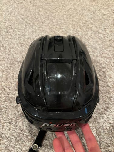 Medium Bauer Re-Akt 150 Helmet Pro Stock (Used)