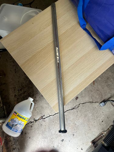 Gait Ice Shaft (Used)