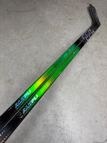 2 PACK 85 Flex PM9 Senior CCM Jetspeed FT8 Pro Left Hand Hockey Stick Pro Stock (New)