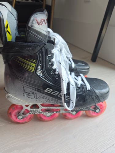 Bauer Vapor Hyperlite 2 Inline Skates 9.5 Labeda Whip wheels Bones Swiss Ceramic Bearings Kyrptonium