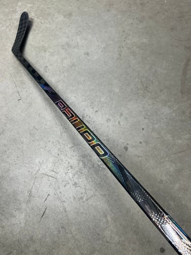 112 Flex P28M Senior Bauer Tracer Right Hand Hockey Stick Pro Stock NHL (New)