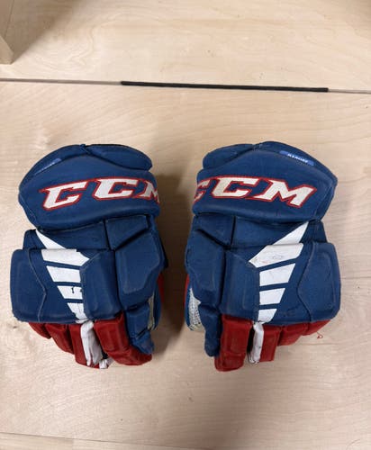 Moncton Wildcats CCM Gloves – 13” – QMJHL Team Issued – Used