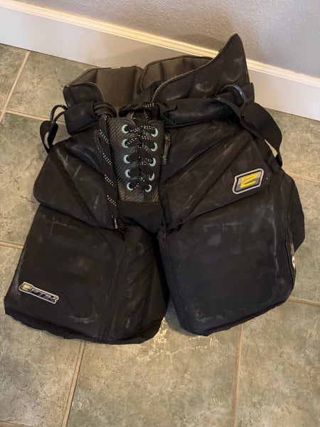 Senior Medium Brian's Optik 2 Hockey Goalie Pants (Used)