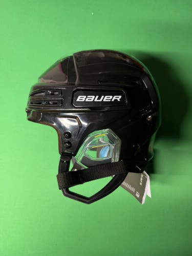 New Bauer Re-Akt 75 Helmet | Small