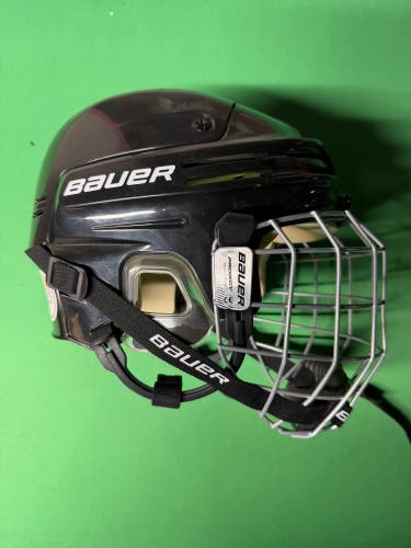New Bauer 4500 Helmet | Extra Small w/ Cage