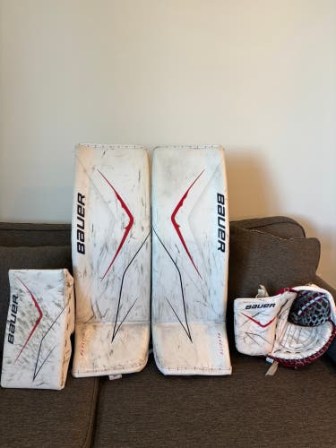 Bauer Vapor Flylite XL Goalie Full Set (Used)